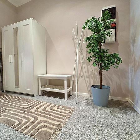 Appartamento Spacious And Near Metro I Close To Parks I Akh Vienna Esterno foto