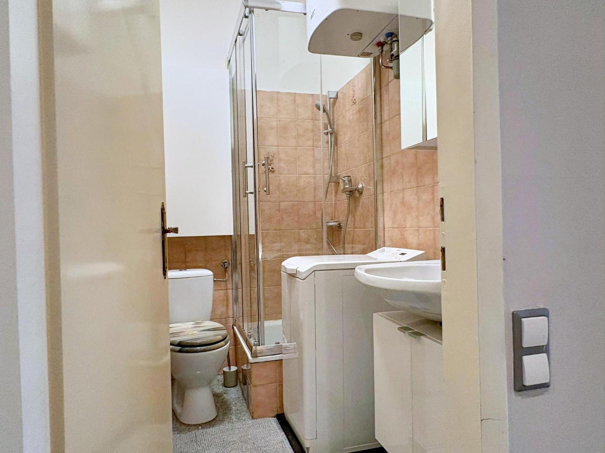 Appartamento Spacious And Near Metro I Close To Parks I Akh Vienna Esterno foto